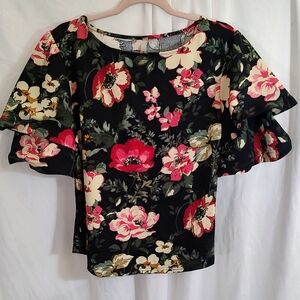 Floral Black and Pink Women's Top